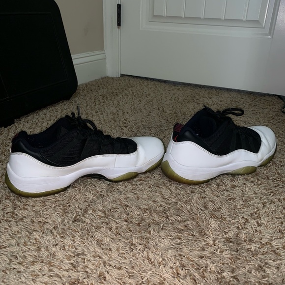 Jordan 11 tuxedo - Picture 3 of 5
